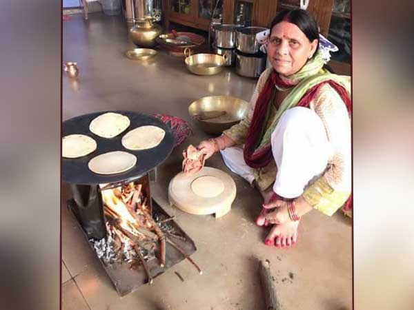 রাবড়ি দেবীর ছট পুজো