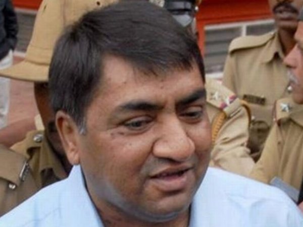 মৃত্যু হল স্ট্যাম্প পেপার কেলেঙ্কারির মূল পাণ্ডা আবদুল করিম তেলগির মৃত্যু হল স্ট্যাম্প পেপার কেলেঙ্কারির মূল পাণ্ডা আবদুল করিম তেলগির