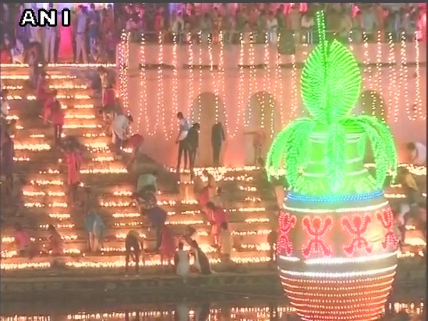 করোনা আবহে উৎসব