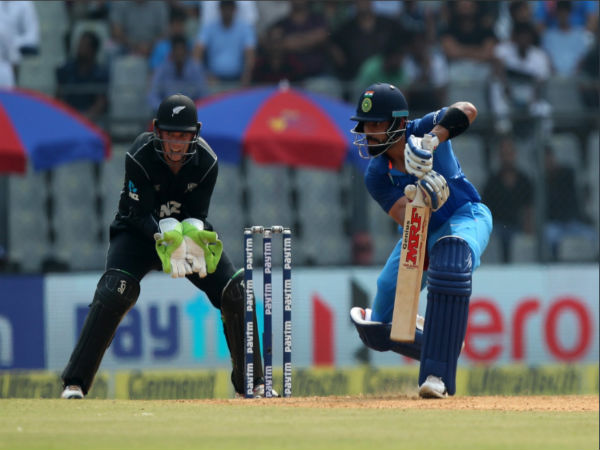 '২০০'-র ম্যাচে কোহলির ১০০ '২০০'-র ম্যাচে কোহলির ১০০