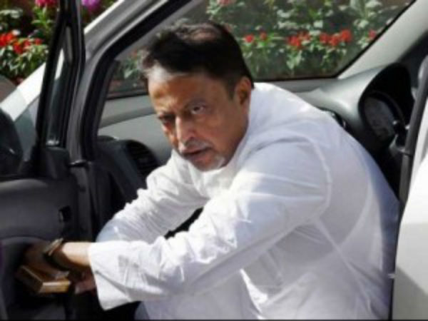 মুকুলের ভোট-বার্তা মমতাকে, বৈঠক অধীর-ঋতব্রত সঙ্গে মুকুলের ভোট-বার্তা মমতাকে, বৈঠক অধীর-ঋতব্রত সঙ্গে