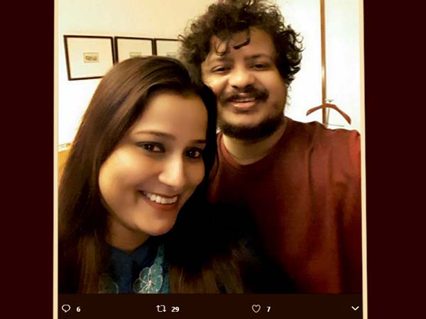 নারী সঙ্গ ভোগে নিজেকে অর্ধনগ্ন করলেন ঋতব্রত নারী সঙ্গ ভোগে নিজেকে অর্ধনগ্ন করলেন ঋতব্রত