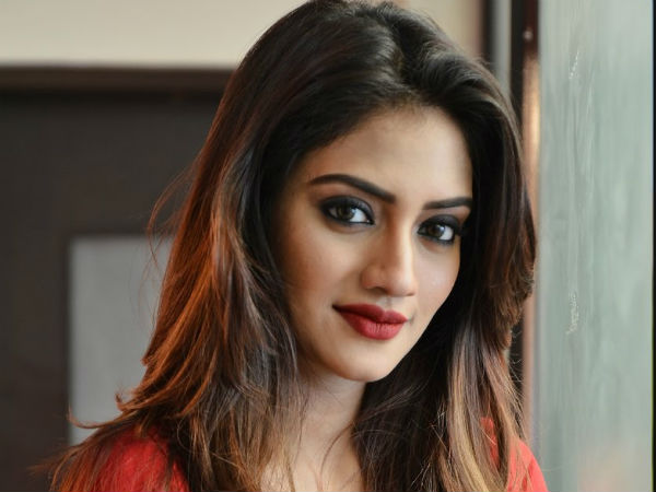 ধর্ম ও সম্প্রীতি নিয়ে সোশ্যাল মিডিয়ায় এই মোক্ষম বার্তা অভিনেত্রী নুসরতের ধর্ম ও সম্প্রীতি নিয়ে সোশ্যাল মিডিয়ায় এই মোক্ষম বার্তা অভিনেত্রী নুসরতের