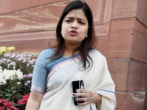 যৌন হেনস্থার শিকার পুনম মহাজনও, হেনস্থা করলে চড় কষানোর নিদান যৌন হেনস্থার শিকার পুনম মহাজনও, হেনস্থা করলে চড় কষানোর নিদান