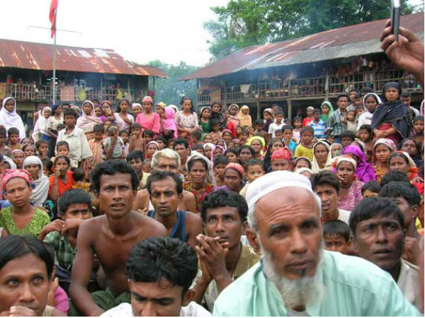 ঘরছাড়া রোহিঙ্গাদের ফেরানোর প্রস্তাব মায়ানমারের, বাংলাদেশের সঙ্গে যৌথ কমিটি ঘরছাড়া রোহিঙ্গাদের ফেরানোর প্রস্তাব মায়ানমারের, বাংলাদেশের সঙ্গে যৌথ কমিটি