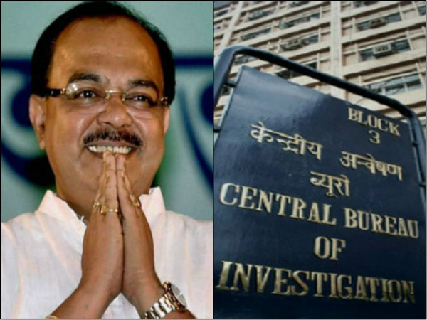 নারদ তদন্তে কলকাতা পুরসভায় সিবিআই হানা, তোলা হল মেয়রের অ্যান্টি চেম্বারের ছবি নারদ তদন্তে কলকাতা পুরসভায় সিবিআই হানা, তোলা হল মেয়রের অ্যান্টি চেম্বারের ছবি