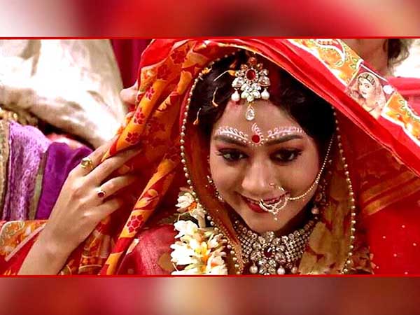 কয়েক মাসের অদেখা কাটিয়ে ফিরল ছোটপর্দার চোখের মণি'বৌমণি', দিলেন এমন এক বার্তা কয়েক মাসের অদেখা কাটিয়ে ফিরল ছোটপর্দার চোখের মণি'বৌমণি', দিলেন এমন এক বার্তা
