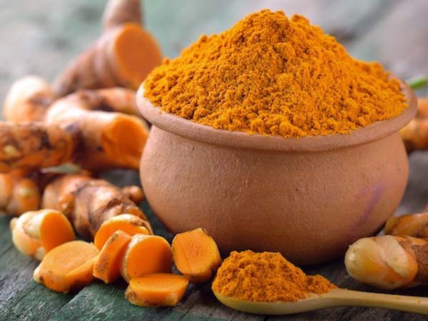 রান্নায় হলুদ