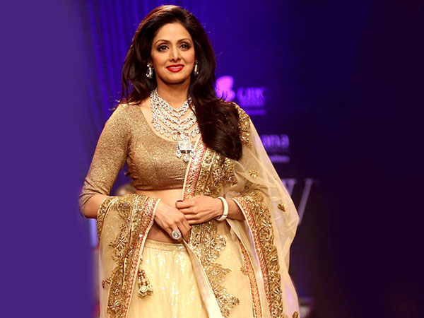 ছবির পরিচালক