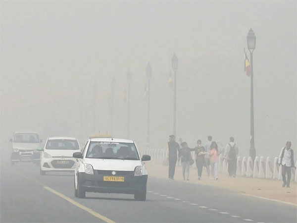 বুধবার বন্ধ স্কুল
