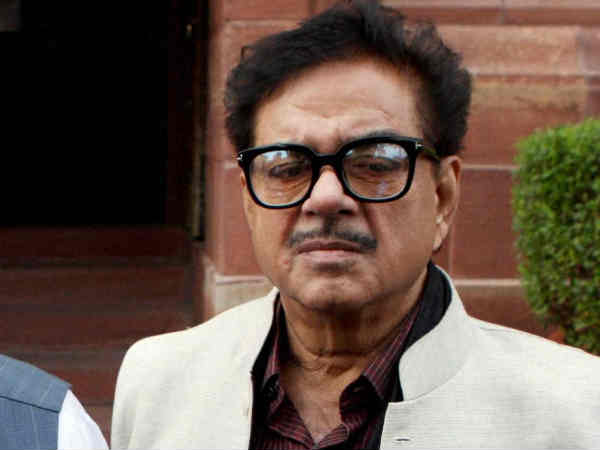 ওয়ান ম্যান শো- টু ম্যান আর্মি, কাকে বললেন শত্রুঘ্ন সিনহা ওয়ান ম্যান শো- টু ম্যান আর্মি, কাকে বললেন শত্রুঘ্ন সিনহা