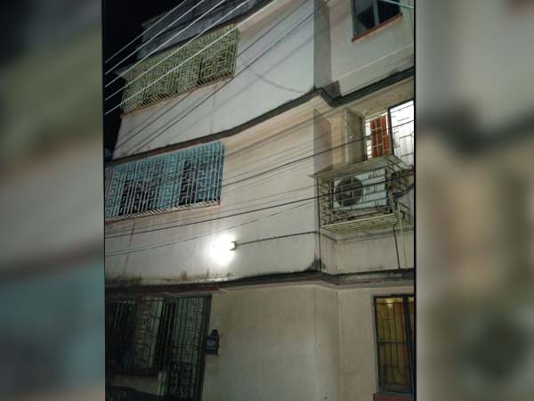 বিয়ের পরেই নতুন ফ্ল্যাটে