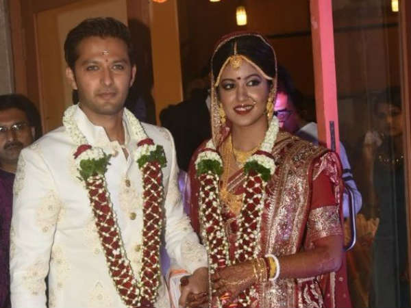 জমজমাট বিয়ের আসর