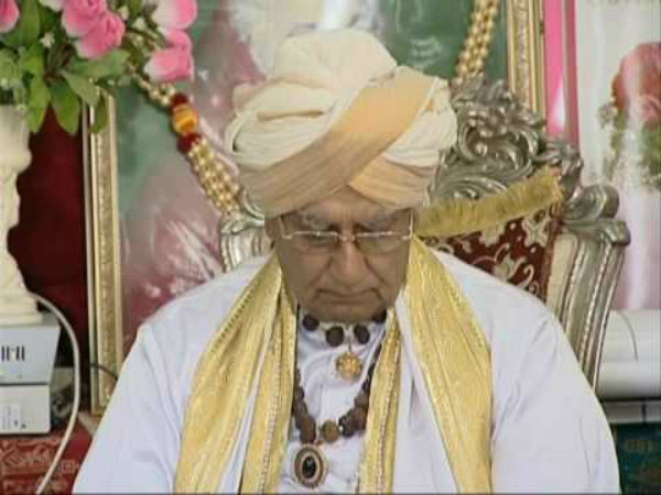 আট মেয়ের জন্ম দেওয়ার পর আরও বড় চমক দিলেন ৮২ বছরের 'যুবক' আট মেয়ের জন্ম দেওয়ার পর আরও বড় চমক দিলেন ৮২ বছরের 'যুবক'