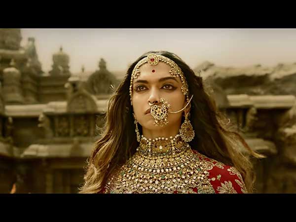'পদ্মাবতী' কি আদৌ মুক্তি পাবে এই বিজেপি শাসিত রাজ্যে ! সংশয় উস্কে দিলেন মুখ্যমন্ত্রী 'পদ্মাবতী' কি আদৌ মুক্তি পাবে এই বিজেপি শাসিত রাজ্যে ! সংশয় উস্কে দিলেন মুখ্যমন্ত্রী
