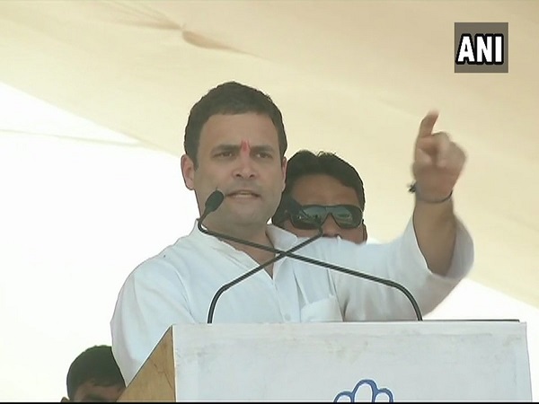 গুজরাটের পরবর্তী সরকার গরিবদের হবে,শিল্পপতিদের নয়, ঘোষণা রাহুল গান্ধীর গুজরাটের পরবর্তী সরকার গরিবদের হবে,শিল্পপতিদের নয়, ঘোষণা রাহুল গান্ধীর