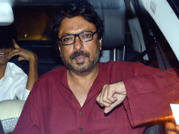 'পদ্মাবতী' বিতর্কে মমতার নাক কাটার হুমকি দেওয়া বিজেপি নেতা সুরজ পাল আমুর ইস্তফা 'পদ্মাবতী' বিতর্কে মমতার নাক কাটার হুমকি দেওয়া বিজেপি নেতা সুরজ পাল আমুর ইস্তফা