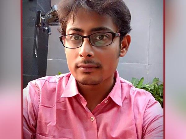 রহস্য পকেটের চিরকূটে! কলকাতার সরকারি হাসপাতালের ছাদ থেকে পড়ে মৃত্যু ছাত্রের রহস্য পকেটের চিরকূটে! কলকাতার সরকারি হাসপাতালের ছাদ থেকে পড়ে মৃত্যু ছাত্রের