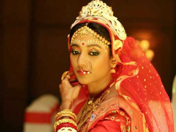 বর আসবে এখুনি