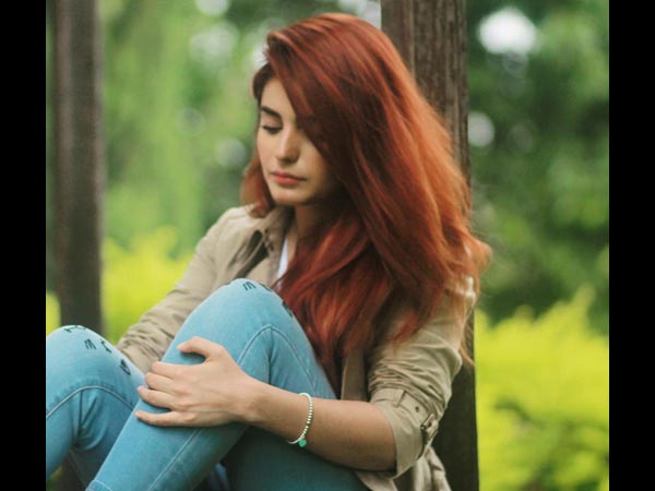 রয়েছেন মোমিনাও