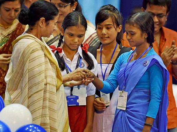 কলেজ-বিশ্ববিদ্যালয়ও ‘কন্যাশ্রী’র আওতায়
