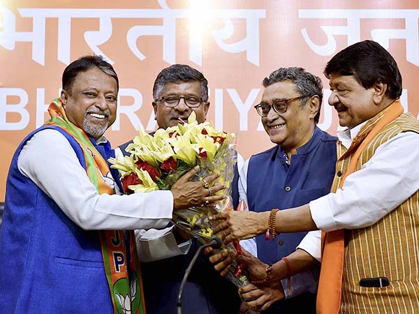 বাংলা জয়ের লক্ষ্যে সংগঠনে জোর