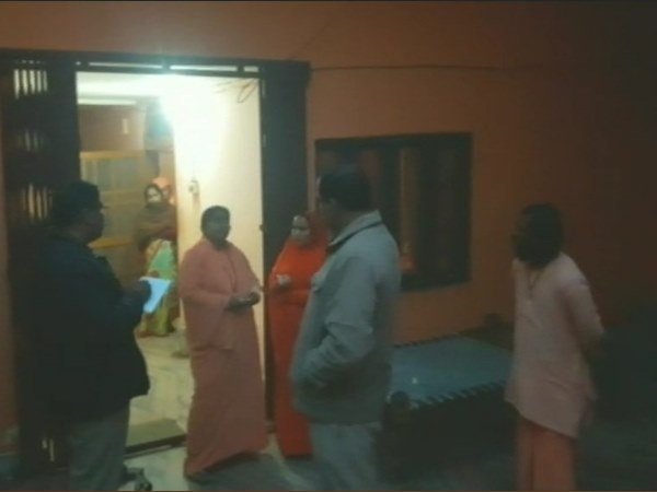 স্বামীজির বিরুদ্ধে ধর্ষণের অভিযোগ