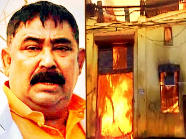 কেষ্টর গড়ে বিজেপির উসকানির আগুন, দাউদাউ জ্বলল তৃণমূল পার্টি অফিস কেষ্টর গড়ে বিজেপির উসকানির আগুন, দাউদাউ জ্বলল তৃণমূল পার্টি অফিস