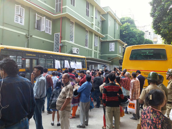 ৪ বছরের পড়ুয়াকে যৌন নির্যাতন, ফের কাঠগড়ায় জিডি বিড়লা ৪ বছরের পড়ুয়াকে যৌন নির্যাতন, ফের কাঠগড়ায় জিডি বিড়লা