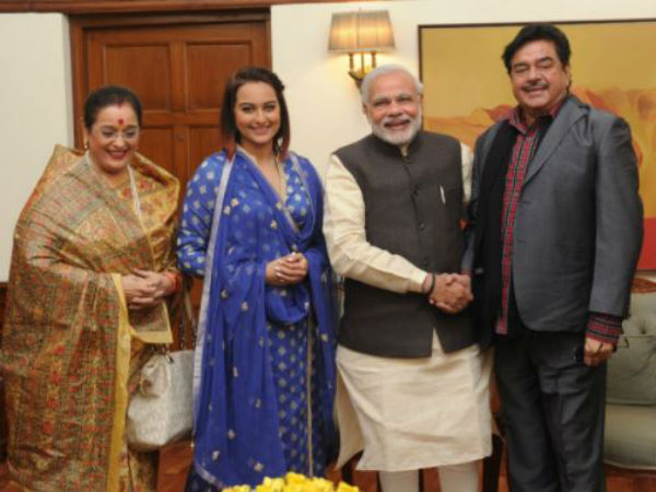 গুজরাত নিয়ে ফের শীর্ষ নেতৃত্বকে কটাক্ষ শত্রুঘ্নর গুজরাত নিয়ে ফের শীর্ষ নেতৃত্বকে কটাক্ষ শত্রুঘ্নর