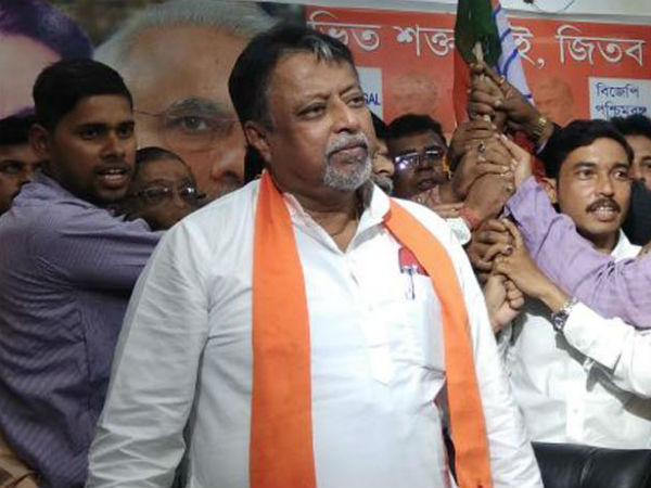 অধিকারী-গড়ে ভাঙন তৃণমূলে, মুকুল ঘনিষ্ঠ নেতা বিজেপিতে অধিকারী-গড়ে ভাঙন তৃণমূলে, মুকুল ঘনিষ্ঠ নেতা বিজেপিতে