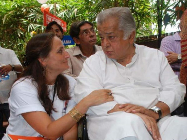 প্রয়াত শশী কাপুর, ওয়ান ইন্ডিয়া বাংলার শ্রদ্ধার্ঘ প্রয়াত শশী কাপুর, ওয়ান ইন্ডিয়া বাংলার শ্রদ্ধার্ঘ