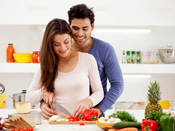 অভ্যাস করে নিন কাছে জড়িয়ে থাকার