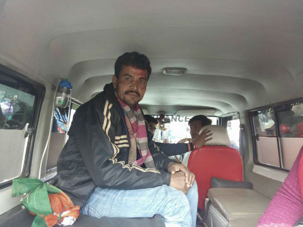 ফের রক্তাক্ত বিজেপির বাইক মিছিল, পলাশিতে উত্তেজনা ফের রক্তাক্ত বিজেপির বাইক মিছিল, পলাশিতে উত্তেজনা
