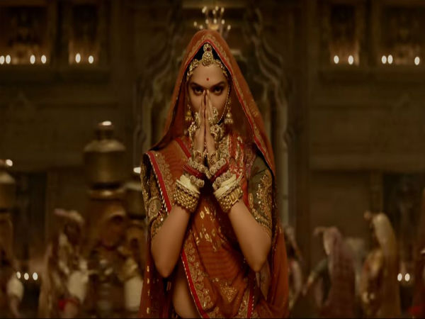 পদ্মাবতীর পরে নয়া লুকে দীপিকা, দেখুন সেই ছবি পদ্মাবতীর পরে নয়া লুকে দীপিকা, দেখুন সেই ছবি