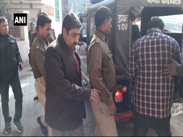 বাতিল নোটের উদ্ধার বোঝাল অচল হলেও তা সচল করার চক্র আছে বাতিল নোটের উদ্ধার বোঝাল অচল হলেও তা সচল করার চক্র আছে