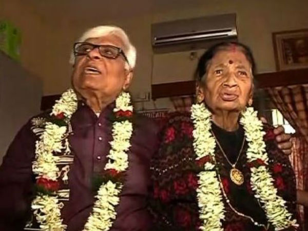 স্মৃতি ফেরাতে ৫৫ বছর পর ফের বিয়ের পিড়িতে স্মৃতি ফেরাতে ৫৫ বছর পর ফের বিয়ের পিড়িতে