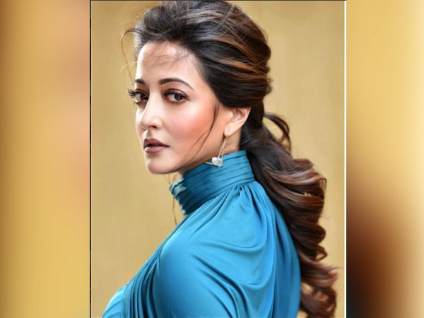 সলমন খানের সঙ্গে প্রতিযোগিতায় বাংলার রাইমা সলমন খানের সঙ্গে প্রতিযোগিতায় বাংলার রাইমা