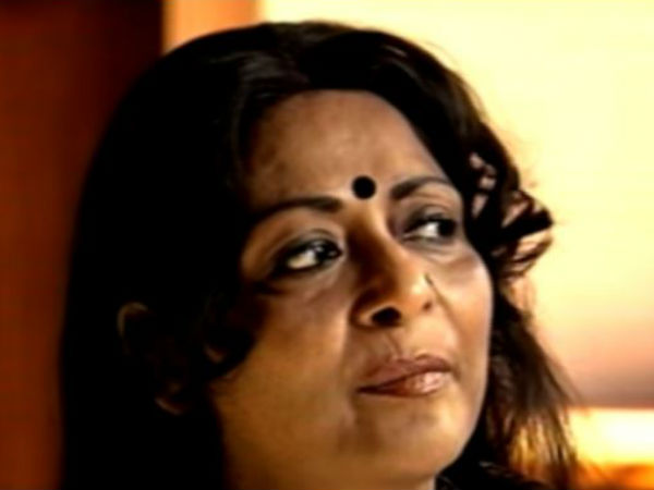 পূর্ণ মর্যাদায় সুপ্রিয়া দেবীর শেষকৃত্য,মরদেহের সঙ্গে পদযাত্রায় মুখ্যমন্ত্রী পূর্ণ মর্যাদায় সুপ্রিয়া দেবীর শেষকৃত্য,মরদেহের সঙ্গে পদযাত্রায় মুখ্যমন্ত্রী