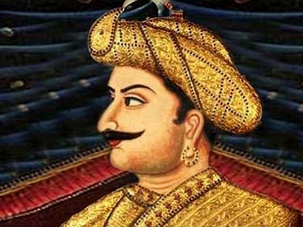 কর্নাটকের ছায়া এবার দিল্লিতেও! বিতর্ক মাইসোরের শাসককে নিয়ে কর্নাটকের ছায়া এবার দিল্লিতেও! বিতর্ক মাইসোরের শাসককে নিয়ে