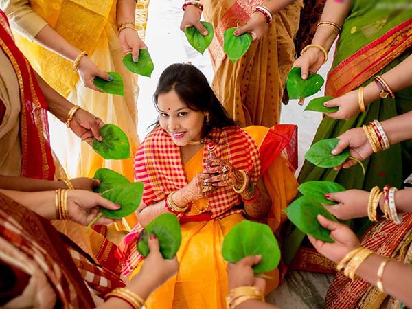 কর্কট ( ২২ জুন থেকে ২২ জুলাই)