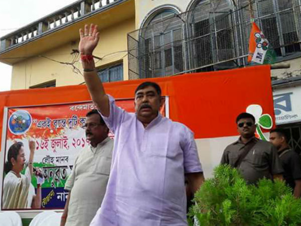 পঞ্চায়েত-জয়ের নয়া স্ট্র্যাটেজি তৈরি অনুব্রতর পঞ্চায়েত-জয়ের নয়া স্ট্র্যাটেজি তৈরি অনুব্রতর