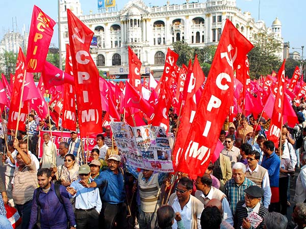 মঙ্গলবার রাস্তায় বেরনোর আগে জেনে নিন 'আগাম বিপদ' মঙ্গলবার রাস্তায় বেরনোর আগে জেনে নিন 'আগাম বিপদ'