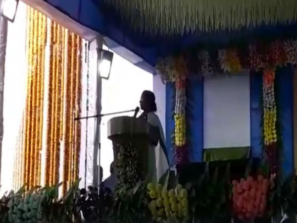 মিড ডে মিলে খারাপ চাল, মালিকদের কড়া হুঁশিয়ারি মুখ্যমন্ত্রীর মিড ডে মিলে খারাপ চাল, মালিকদের কড়া হুঁশিয়ারি মুখ্যমন্ত্রীর