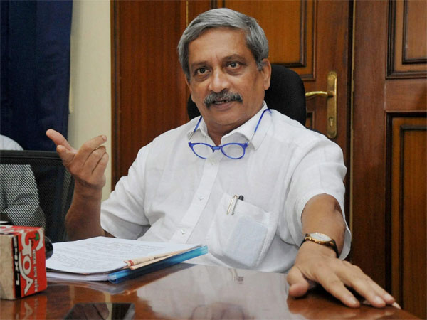 অসুস্থ গোয়ার মুখ্যমন্ত্রী মনোহর পারিক্কর, ভর্তি মুম্বইয়ের হাসপাতালে অসুস্থ গোয়ার মুখ্যমন্ত্রী মনোহর পারিক্কর, ভর্তি মুম্বইয়ের হাসপাতালে