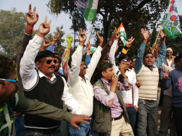 নোয়াপাড়া ও উলুবেড়িয়ায় উপনির্বাচনের গণনার আপডেট দেখুন নোয়াপাড়া ও উলুবেড়িয়ায় উপনির্বাচনের গণনার আপডেট দেখুন