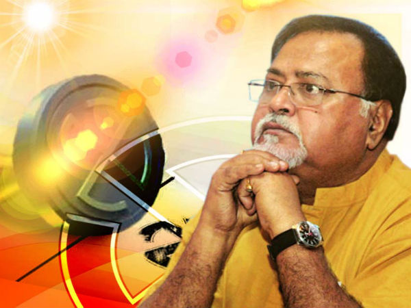 মমতার বিকল্প ভারতে নেই, উপনির্বাচনে জিতে মোদীকে খোঁচা পার্থর মমতার বিকল্প ভারতে নেই, উপনির্বাচনে জিতে মোদীকে খোঁচা পার্থর