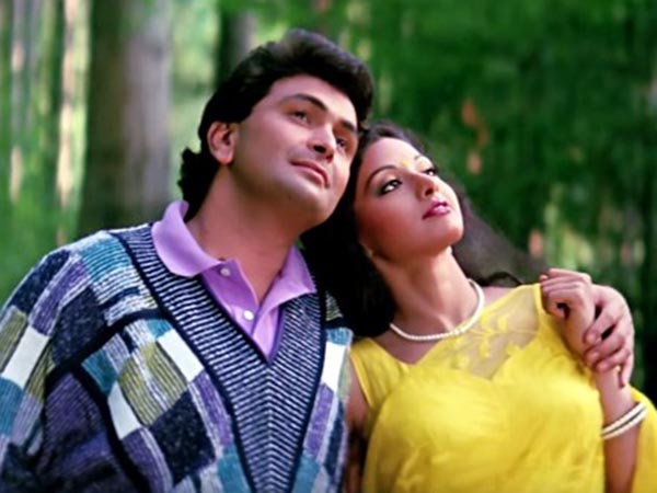 রেখায় জায়গায় শ্রীদেবী