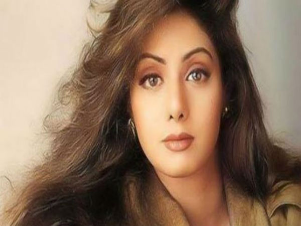 শ্রীদেবীর মৃত্যুর ঘটনায় চড়ছে গুজবের মাত্রা শ্রীদেবীর মৃত্যুর ঘটনায় চড়ছে গুজবের মাত্রা