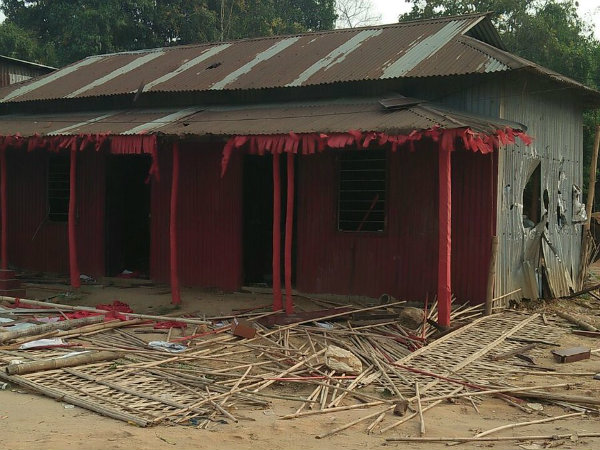 পার্টি অফিস ভাঙচুর